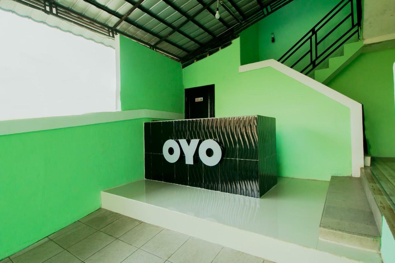Отель Oyo 1014 Bettah Coba 2 Сукабуми Экстерьер фото